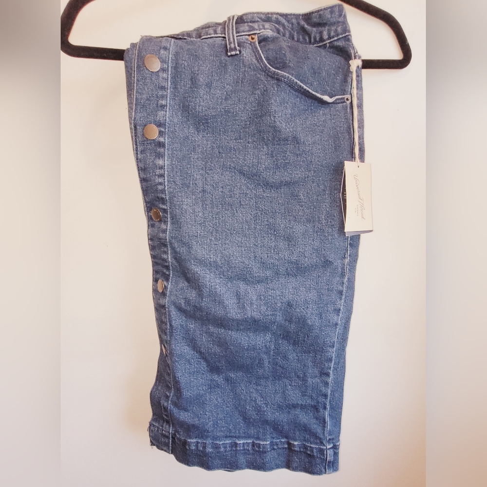 Snap Button Denim Skirt